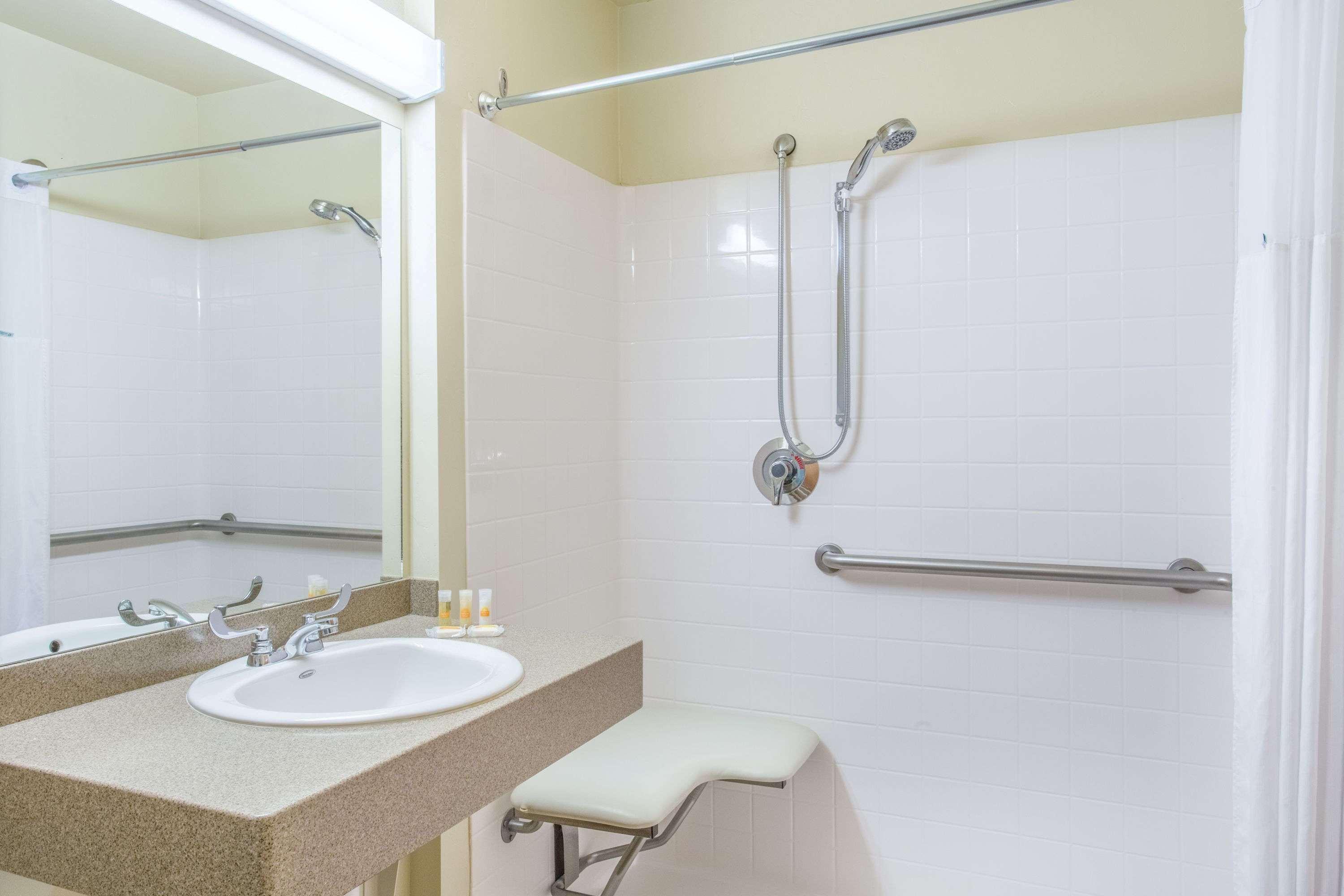 Days Inn By Wyndham Chino Valley Екстериор снимка